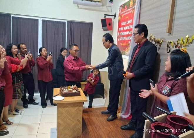 HUT Ke-12  GBI Cikeas : Bangun Mezbah-Nya