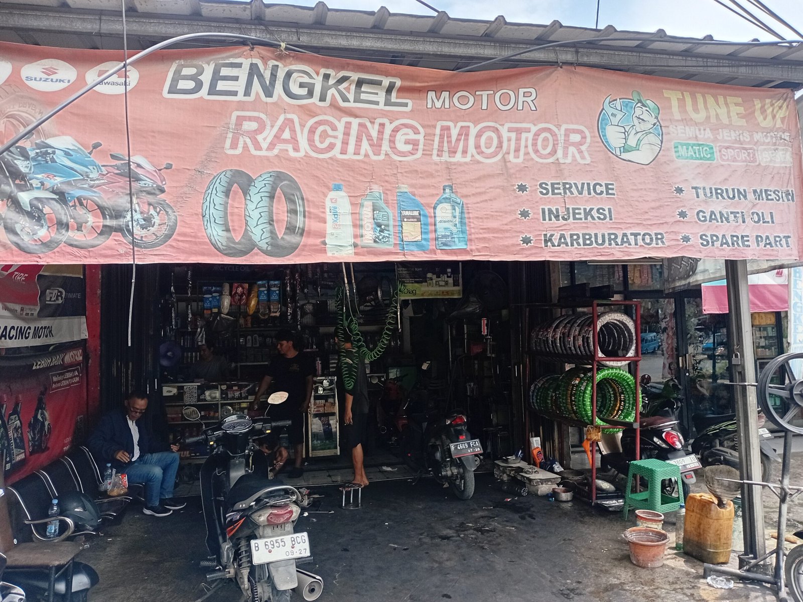 RACING MOTOR CILEUNGSI  Solusi Tepat Bengkel Motor Untuk Semua Perawatan Dan Perbaikan