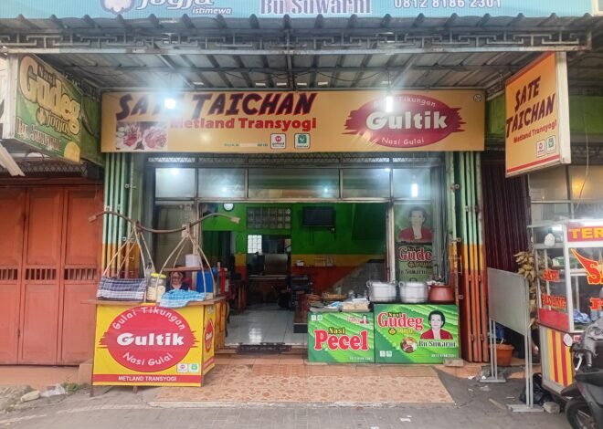 Nasi Pecel dan Gudeg Yogya Ny. Suwarni Kuliner Unggulan di Cileungsi