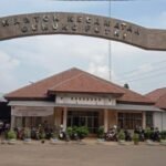 Camat Gunung Putri Kurang Peka, Terhadap Warga Desa Tlajung Udik Yang Disunat Dana BSPS-nya