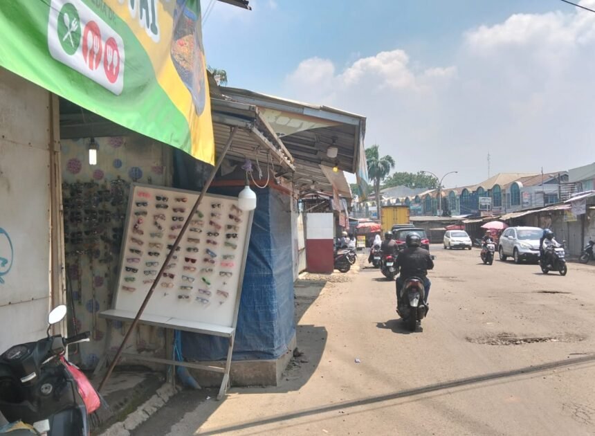 Fasum Griya Bukit Jaya Diduga Dialihfungsikan untuk Bisnis Pribadi, Warga Minta Tindakan Tegas