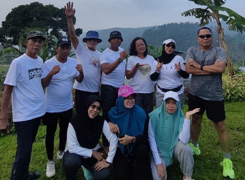 Panguyuban Track and Camp Metland Sekitarnya Bersilaturahmi